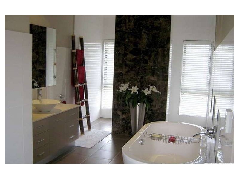 2 Auriga Court, Robina QLD 4226