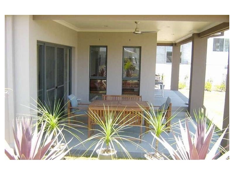 2 Auriga Court, Robina QLD 4226