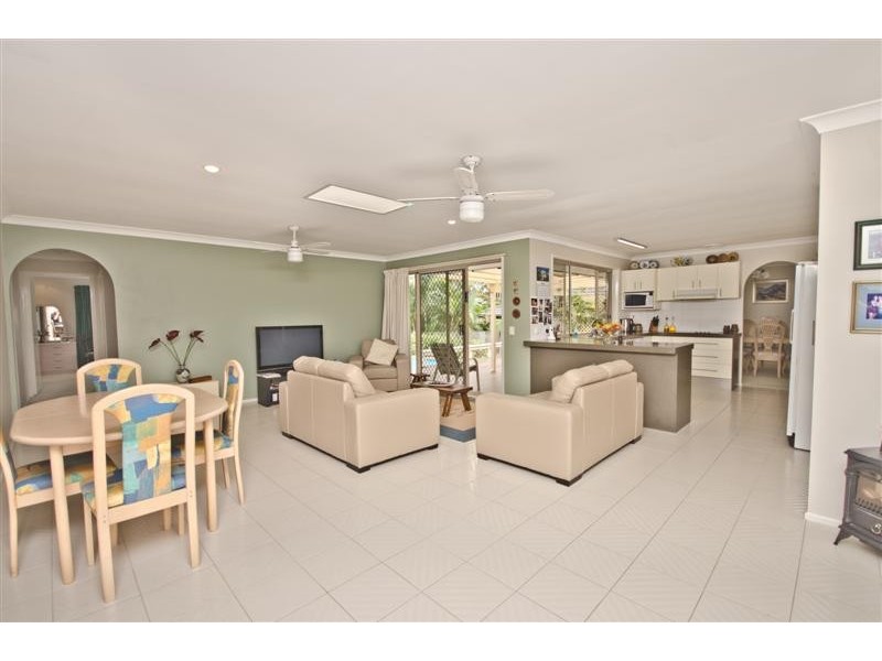 10 CHANTILLY PLACE, Robina QLD 4226