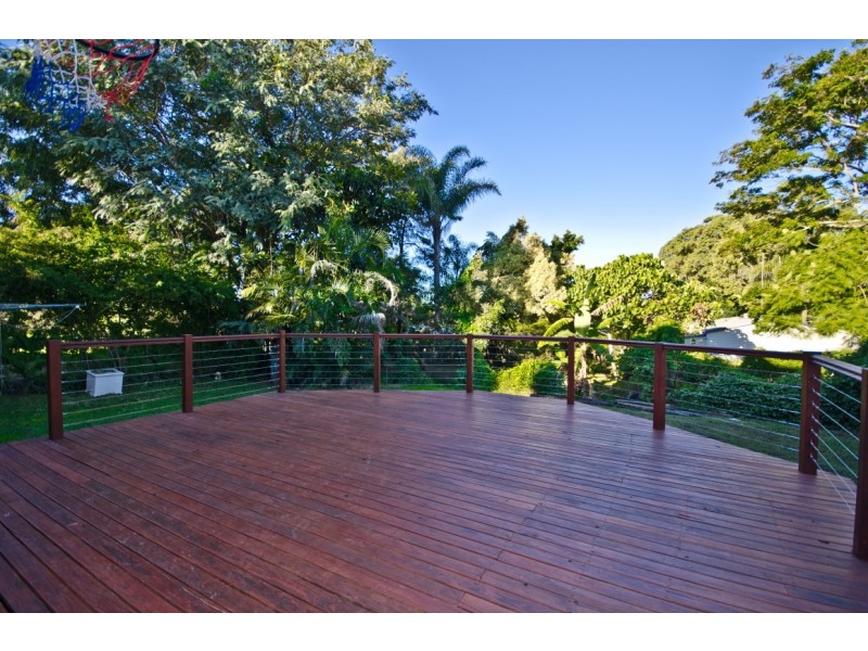 13 Mattocks Rd, Burleigh Waters QLD 4220