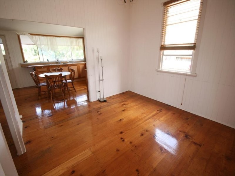 13 Mattocks Rd, Burleigh Waters QLD 4220