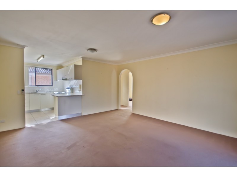 5/11 Christina Court, Mermaid Waters QLD 4218