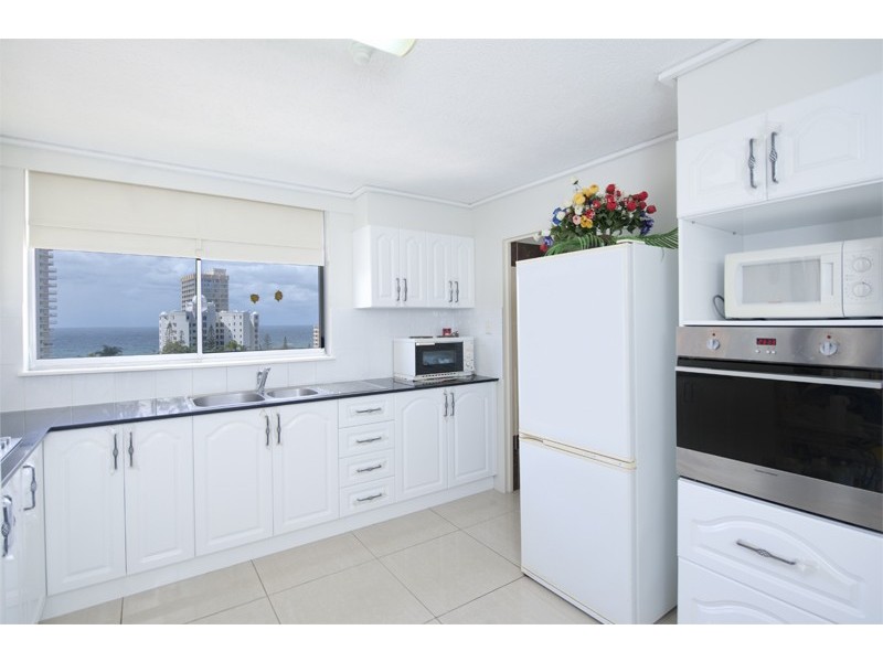 67 Ferny Avenue, Surfers Paradise QLD 4217
