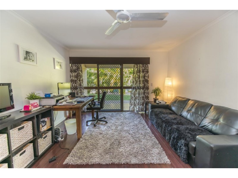 22 Barbet Place, Burleigh Waters QLD 4220