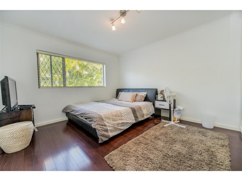 22 Barbet Place, Burleigh Waters QLD 4220