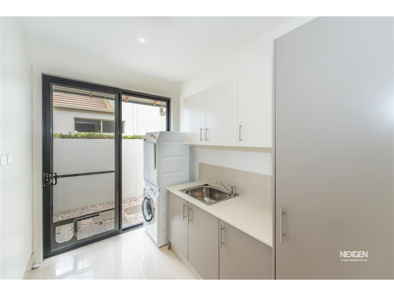2105 The Circle, Sanctuary Cove QLD 4212