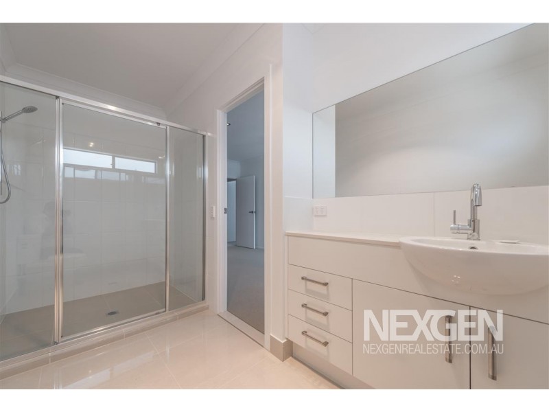 5 Blake Street, Southport QLD 4215