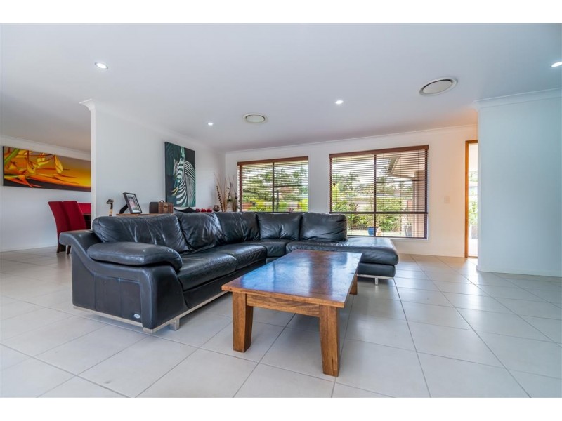 17 Dilgara Street, Tugun QLD 4224