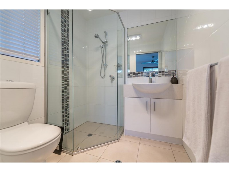 17 Dilgara Street, Tugun QLD 4224