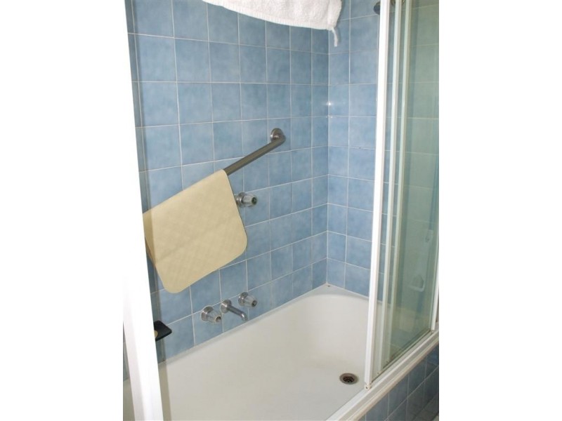 22 Barbet Place, Burleigh Waters QLD 4220