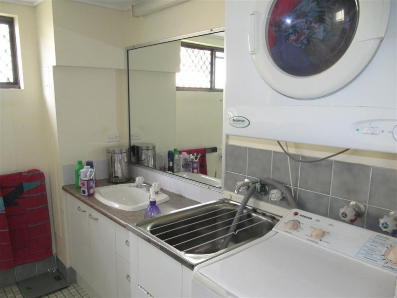 22 Barbet Place, Burleigh Waters QLD 4220