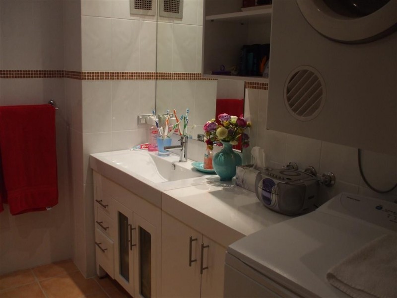 22 Barbet Place, Burleigh Waters QLD 4220