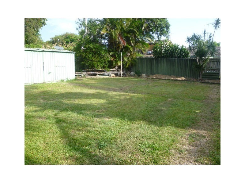 110 Whiting Street, Labrador QLD 4215