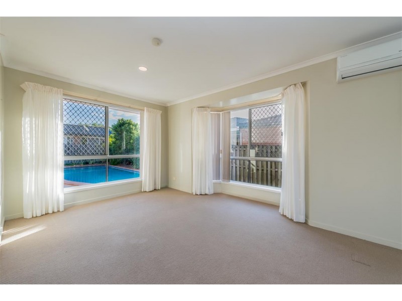 21 Emerton Crescent, Robina QLD 4226