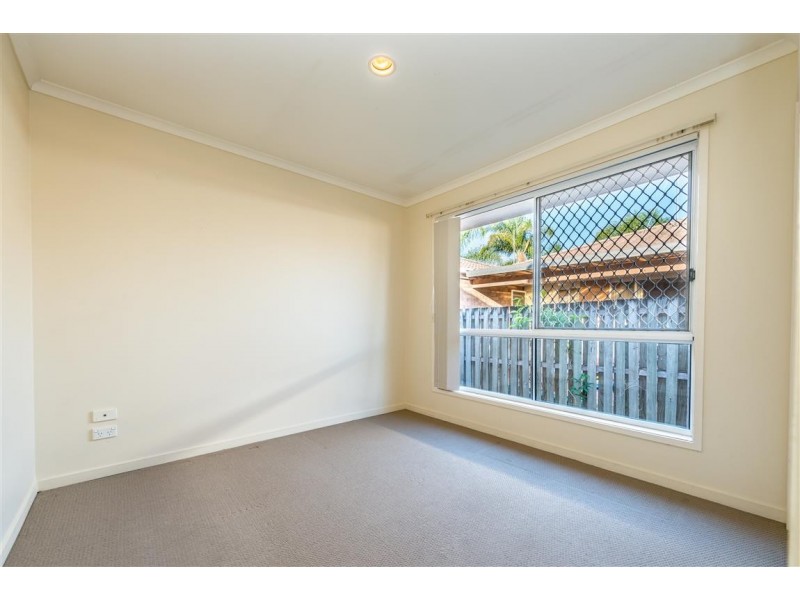 21 Emerton Crescent, Robina QLD 4226
