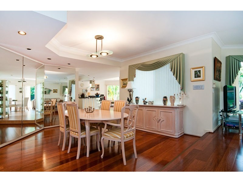 103 Santa Cruz Boulevard, Clear Island Waters QLD 4226