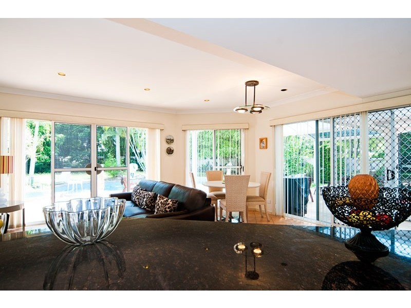 103 Santa Cruz Boulevard, Clear Island Waters QLD 4226