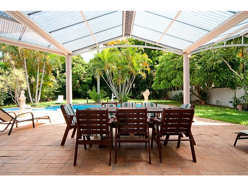 103 Santa Cruz Boulevard, Clear Island Waters QLD 4226