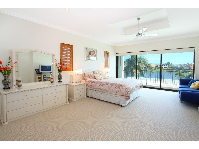44 Port Jackson Boulevard, Clear Island Waters QLD 4226