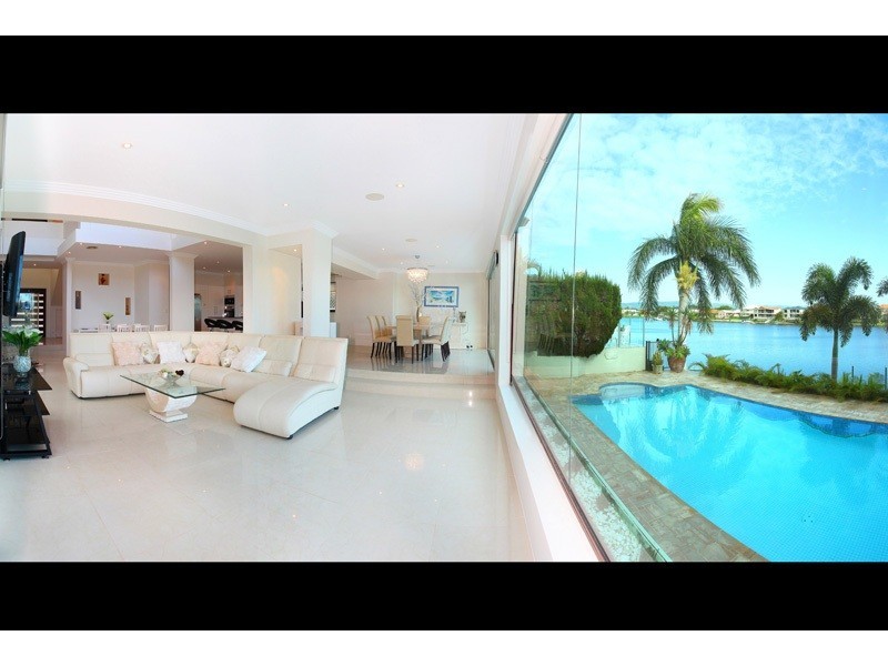 44 Port Jackson Boulevard, Clear Island Waters QLD 4226