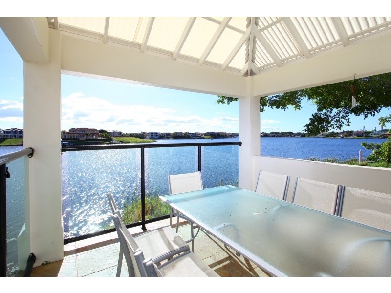 44 Port Jackson Boulevard, Clear Island Waters QLD 4226