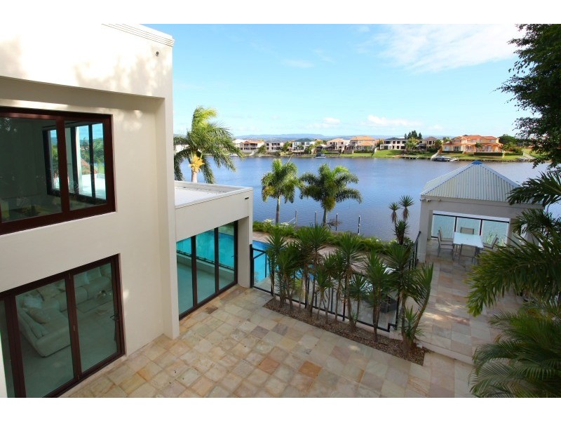44 Port Jackson Boulevard, Clear Island Waters QLD 4226
