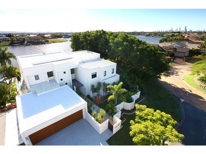 44 Port Jackson Boulevard, Clear Island Waters QLD 4226