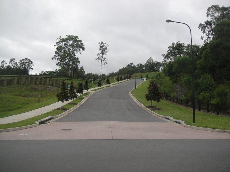 295 Chesterfield Drive, Bonogin QLD 4213