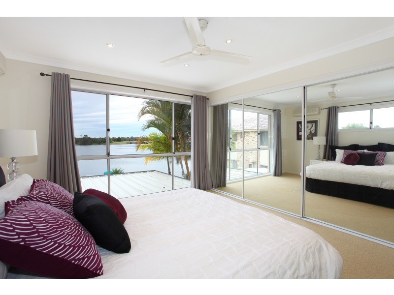 184 Port Jackson Boulevard, Clear Island Waters QLD 4226