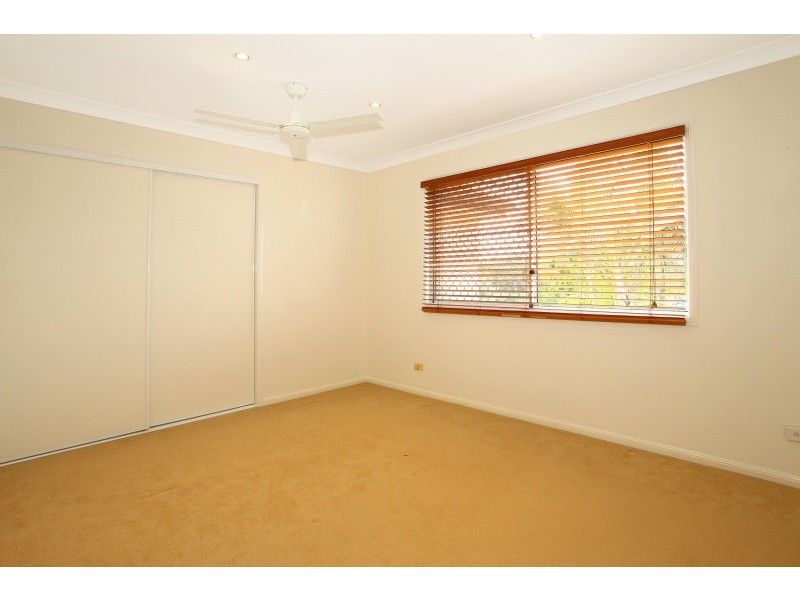 184 Port Jackson Boulevard, Clear Island Waters QLD 4226