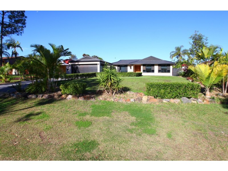 32 Claremont Drive, Robina QLD 4226