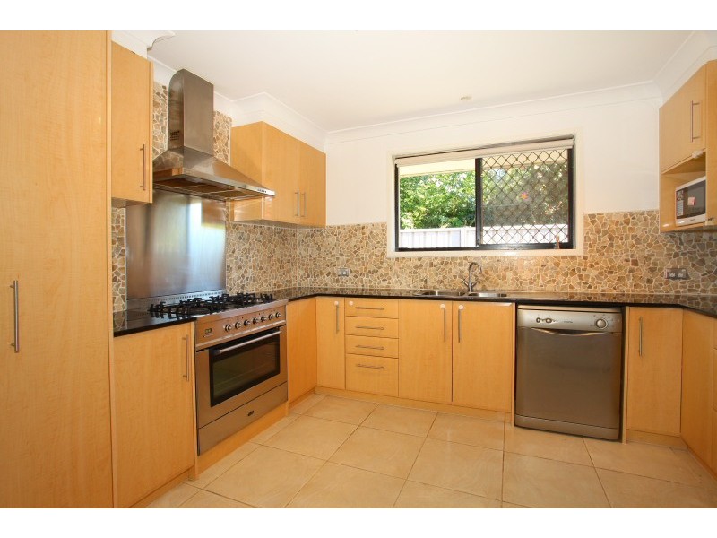 32 Claremont Drive, Robina QLD 4226
