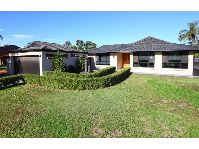 32 Claremont Drive, Robina QLD 4226