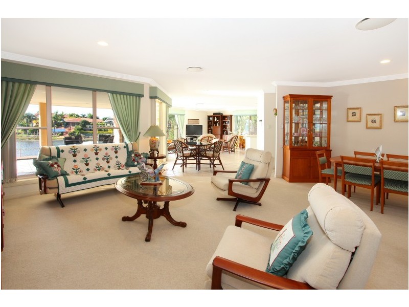 3 Clipper Boulevard, Clear Island Waters QLD 4226