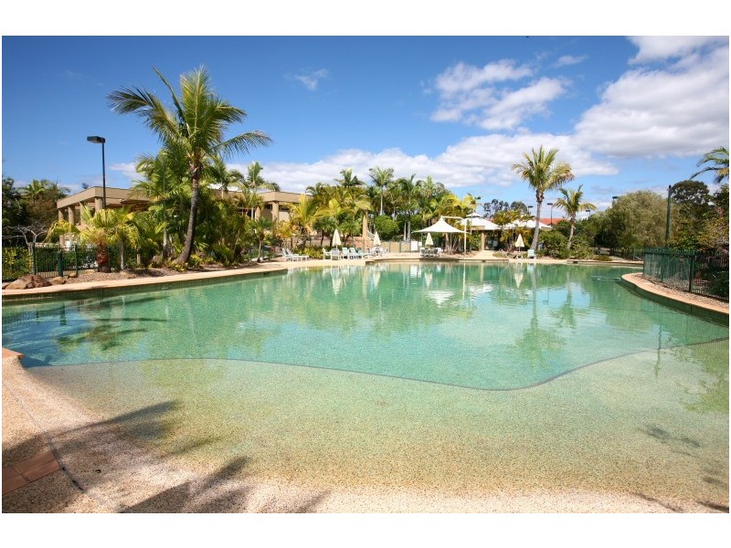 1 Greystone/125 Santa Cruz Boulevard, Clear Island Waters QLD 4226