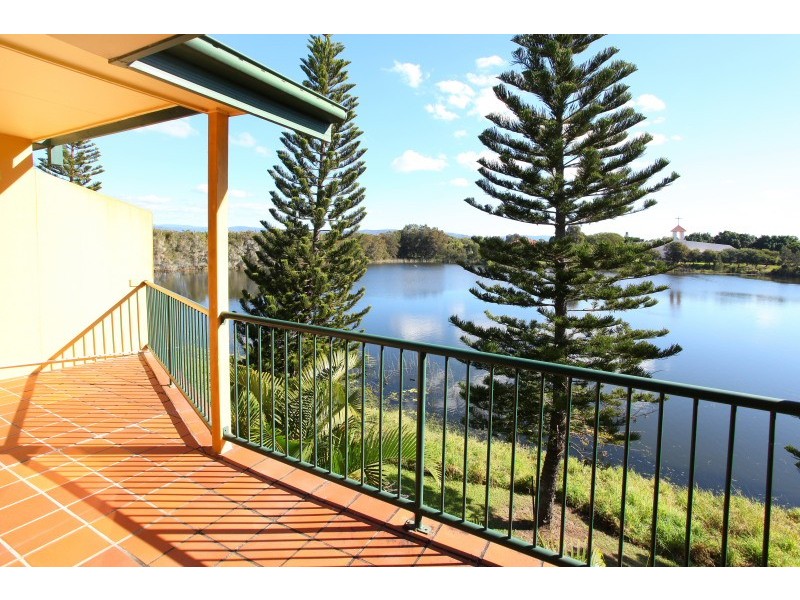 59/7-9 Santa Cruz Boulevard, Clear Island Waters QLD 4226