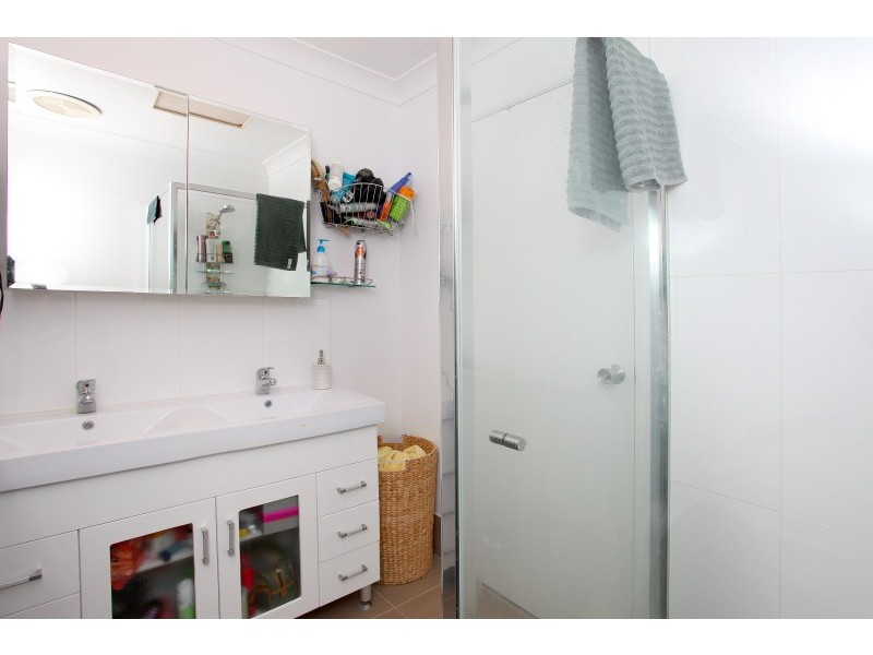 59/7-9 Santa Cruz Boulevard, Clear Island Waters QLD 4226