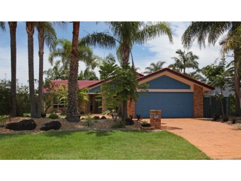 23 Port Jackson Boulevard, Clear Island Waters QLD 4226
