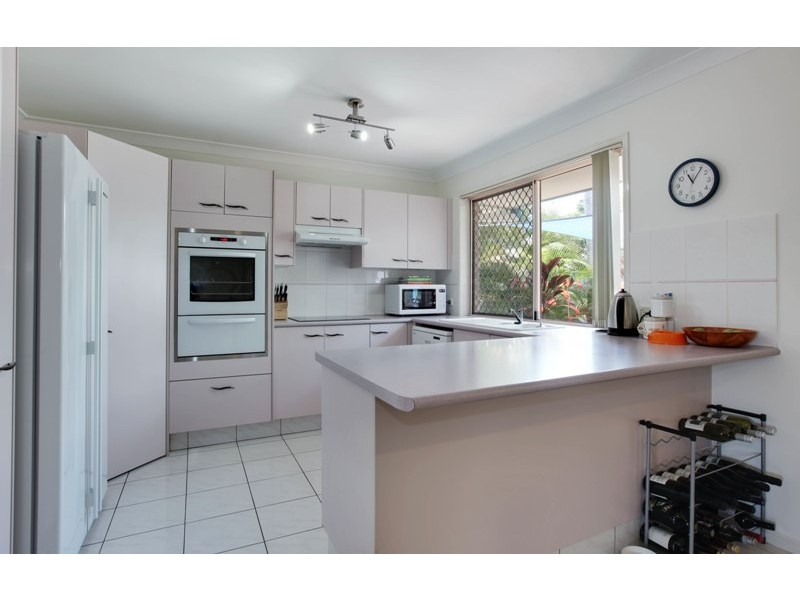 23 Port Jackson Boulevard, Clear Island Waters QLD 4226