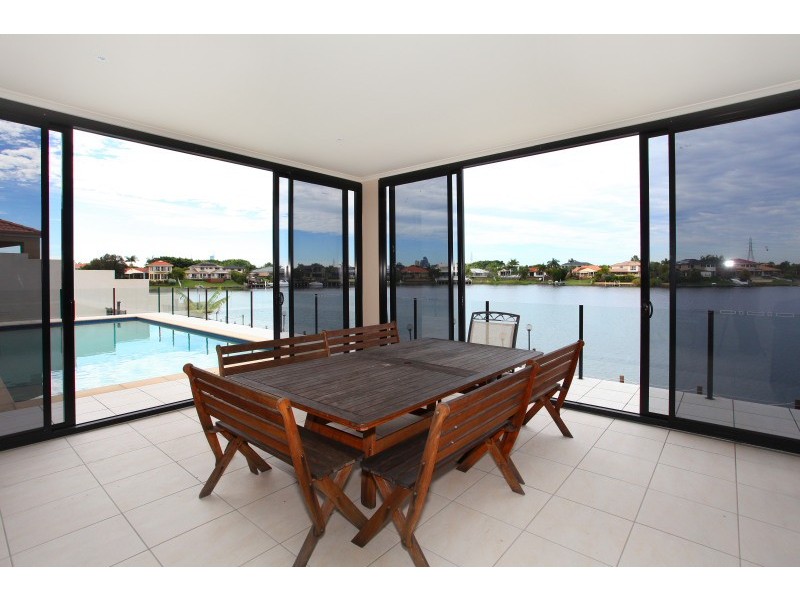 16 Clear Water Bay Avenue, Clear Island Waters QLD 4226