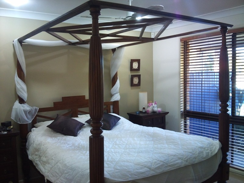 71 Barrier Reef Drive, Mermaid Waters QLD 4218