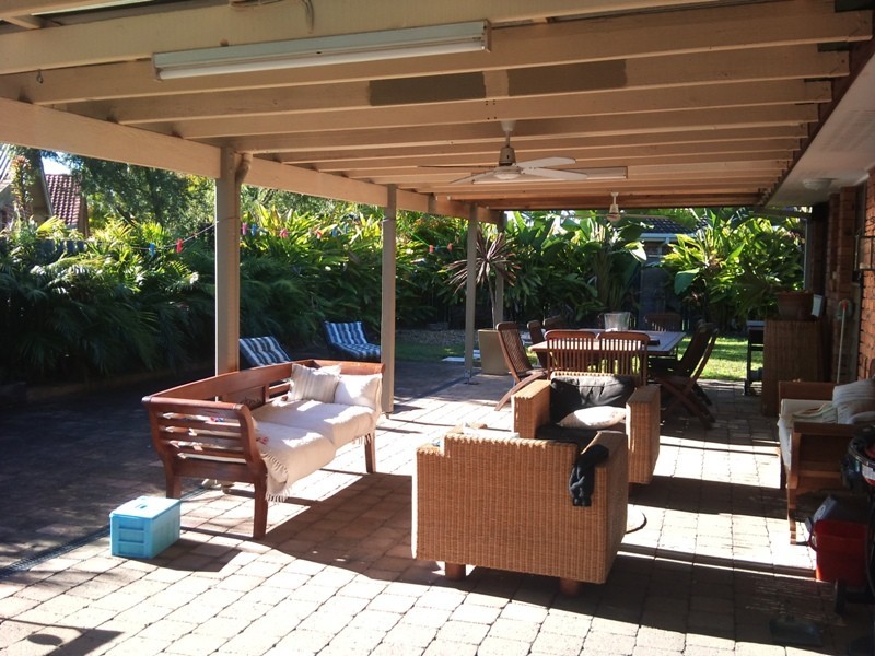 71 Barrier Reef Drive, Mermaid Waters QLD 4218