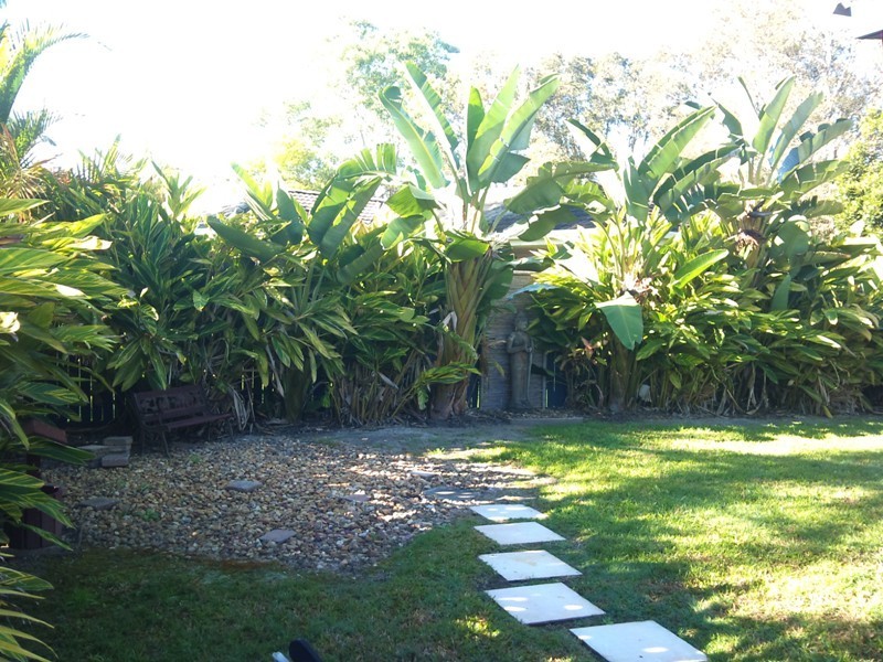 71 Barrier Reef Drive, Mermaid Waters QLD 4218