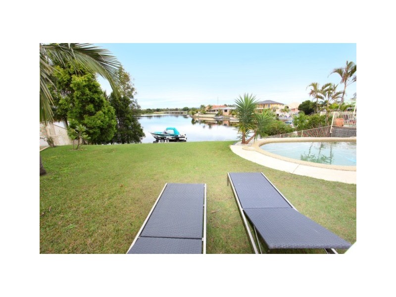 184 Port Jackson Boulevard, Clear Island Waters QLD 4226