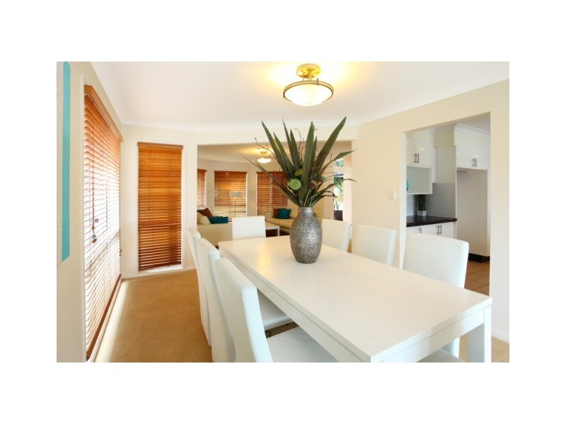 184 Port Jackson Boulevard, Clear Island Waters QLD 4226