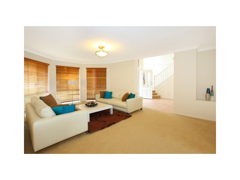 184 Port Jackson Boulevard, Clear Island Waters QLD 4226