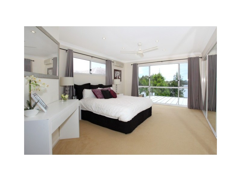 184 Port Jackson Boulevard, Clear Island Waters QLD 4226