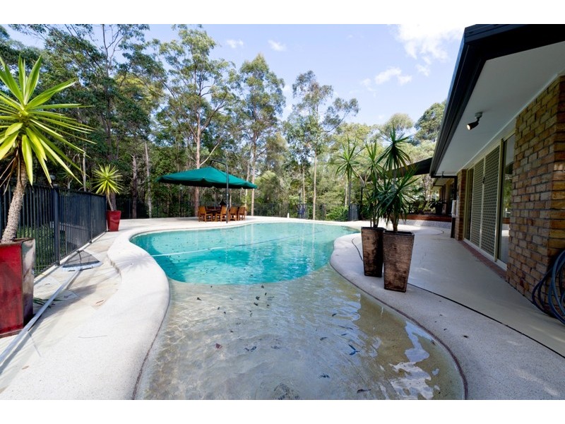 10 Lydford Close, Bonogin QLD 4213