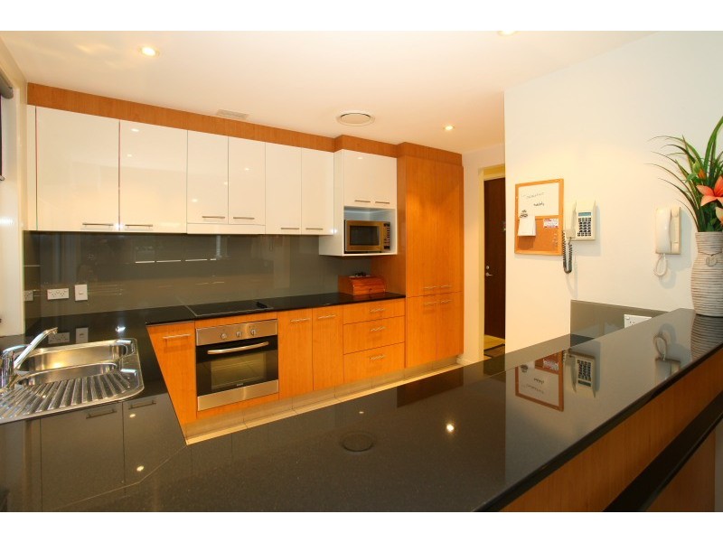 194 Easthill Drive, Robina QLD 4226