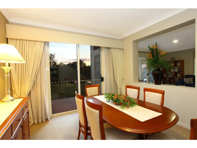 194 Easthill Drive, Robina QLD 4226